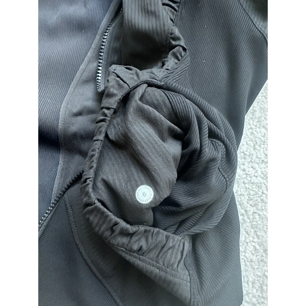 Lululemon Dance Studio Jacket III Reversible Heathered Black Size 6